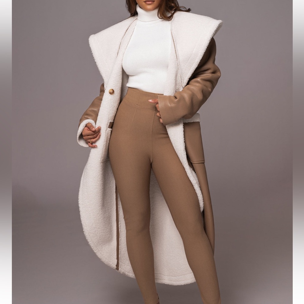 Tan Jaida Reversible Teddy Coat from JLUXLABEL size S/M Never Been Worn.